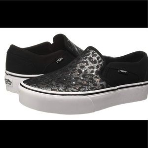 Vans Women’s Asher Platform Shoes